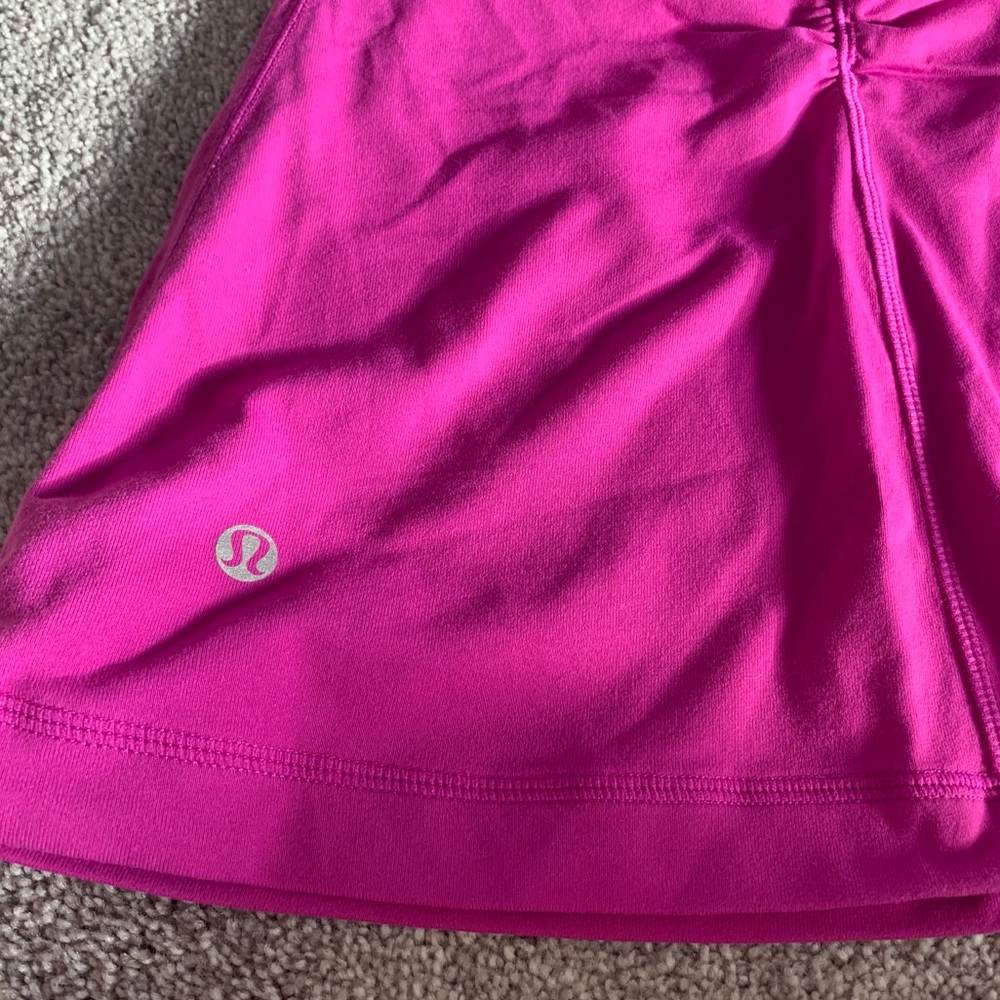 LULULEMON Tank Top Built in Shelf Sports Bra. - Picture 7 of 8